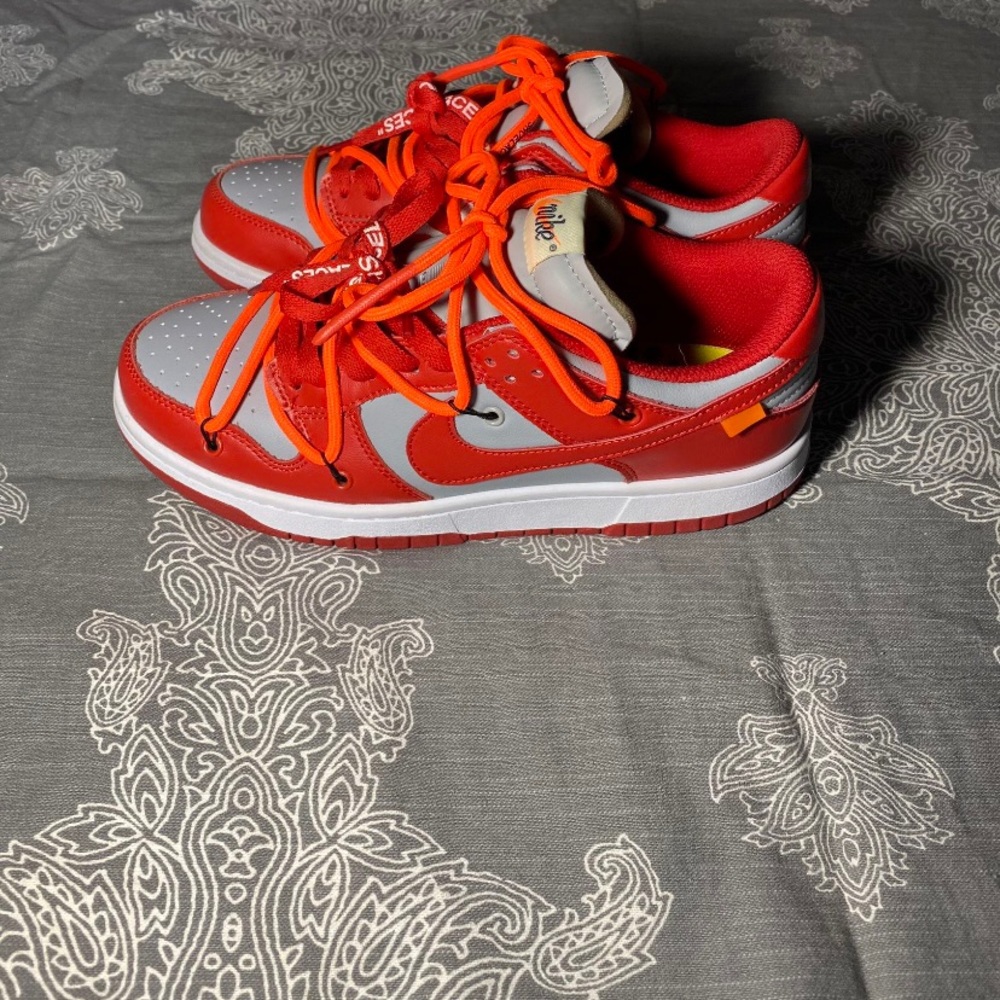 Off-White x Nike dunk lows ‘University Red’